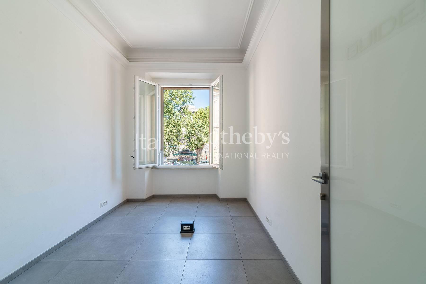 Elegant apartment with breathtaking views of the Tevere - 12