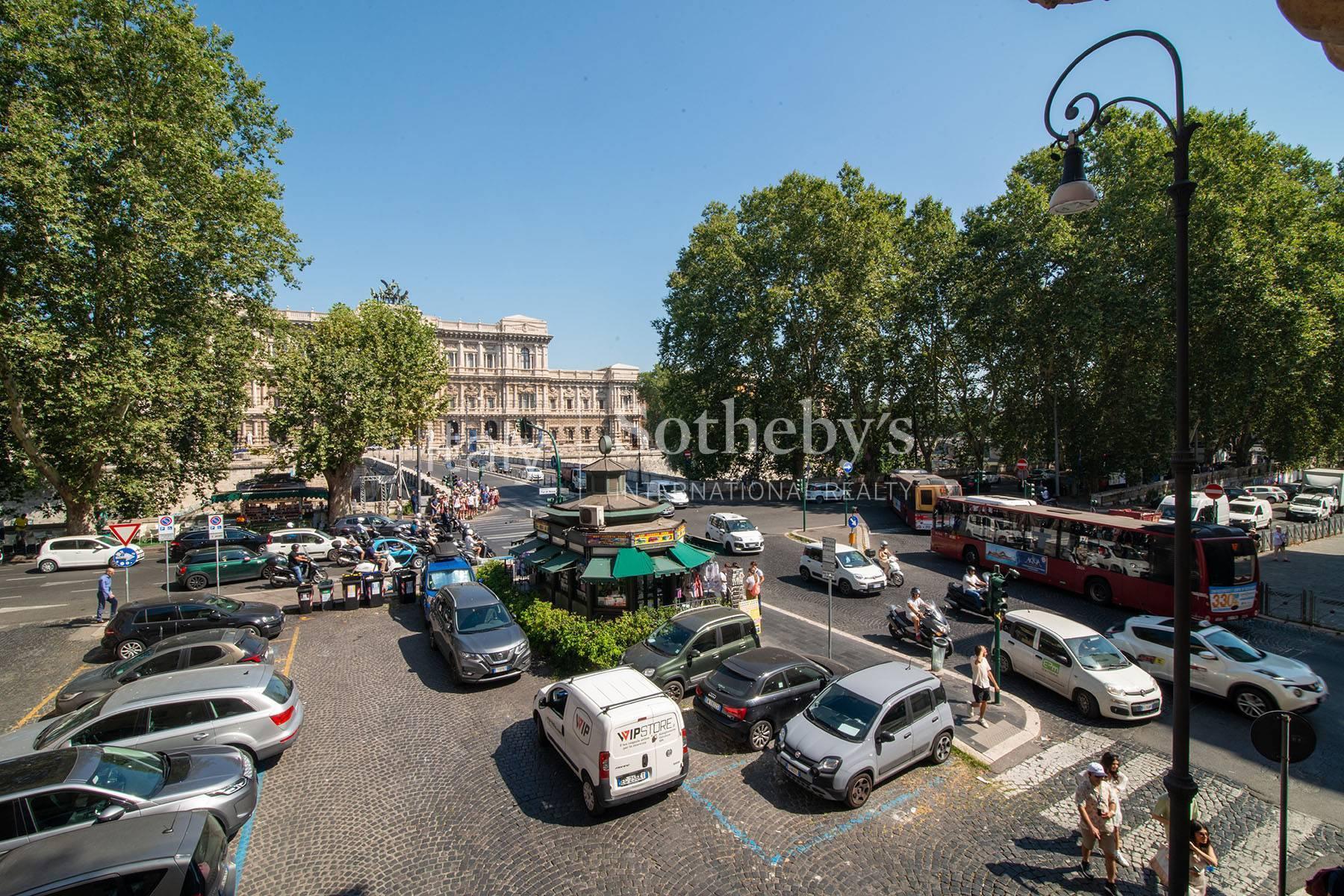 Elegant apartment with breathtaking views of the Tevere - 26
