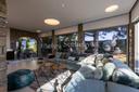 Affascinante villa con infinity pool, in vendita, Cipressa | Sotheby’s Realty Italy - 3