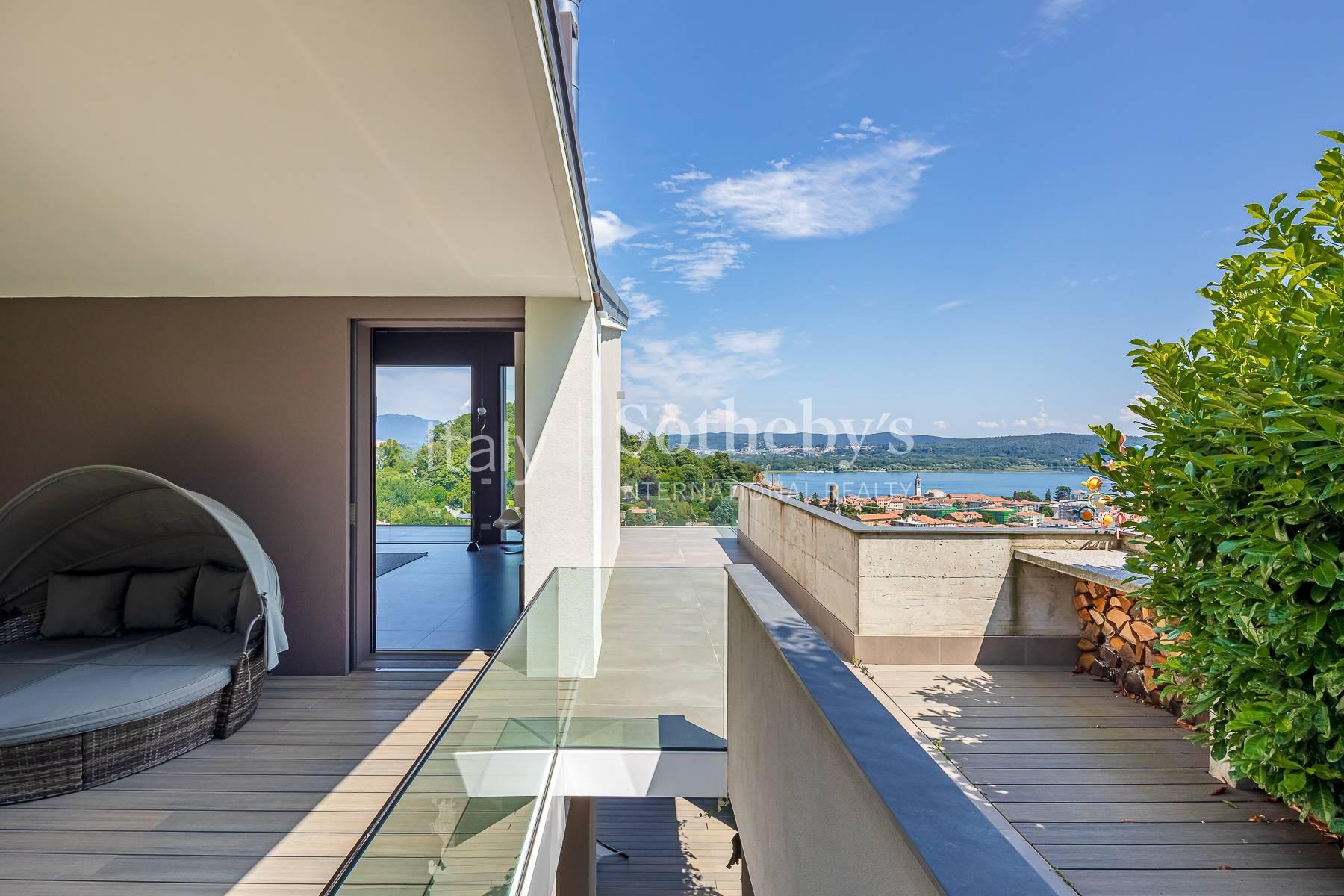 Modern villa with panoramic view of Lake Maggiore - 4