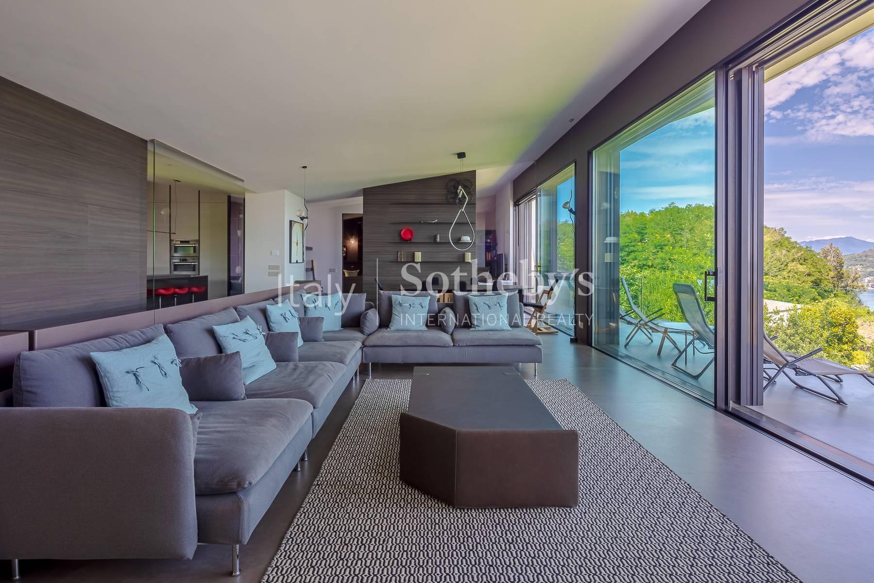 Modern villa with panoramic view of Lake Maggiore - 8