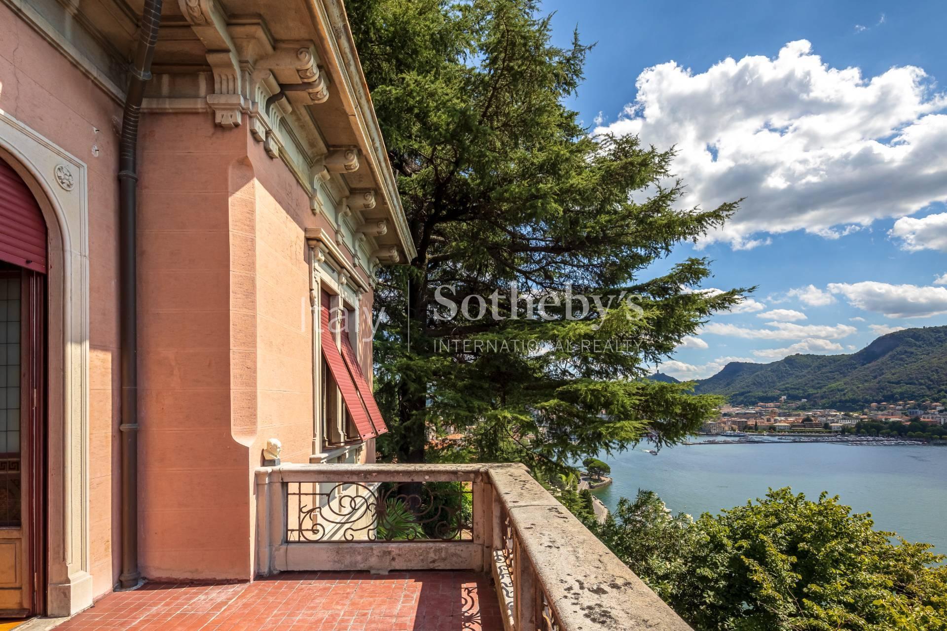 Elegant historic villa overlooking the Lake - 4
