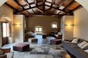 Elegante villa con piscina nelle campagne di Noto, in vendita, Noto | Sotheby’s Realty Italy - 3