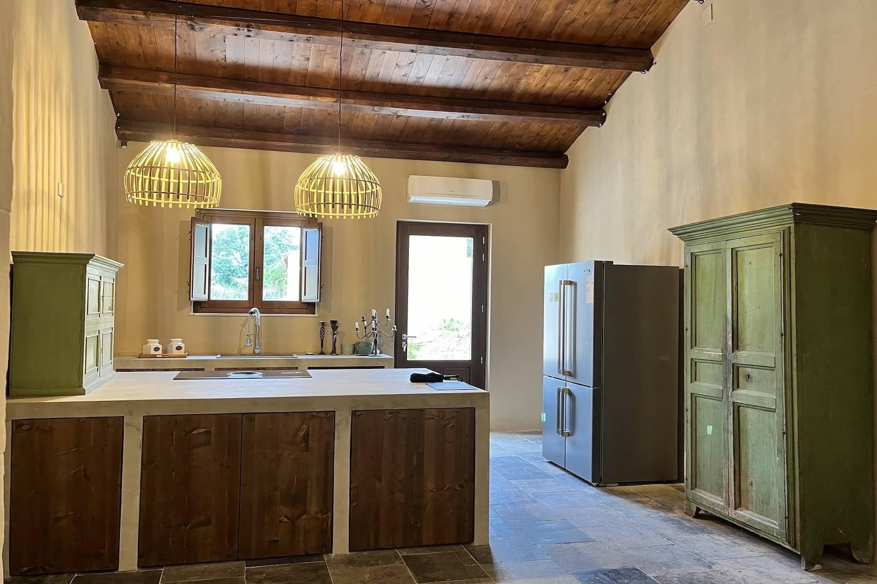 Elegante villa con piscina nelle campagne di Noto, in vendita, Noto | Sotheby’s Realty Italy - 9