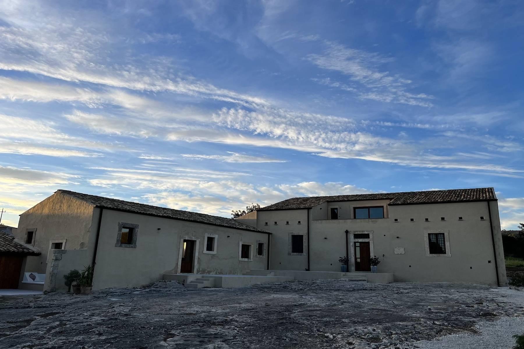 Elegante villa con piscina nelle campagne di Noto, in vendita, Noto | Sotheby’s Realty Italy - 18
