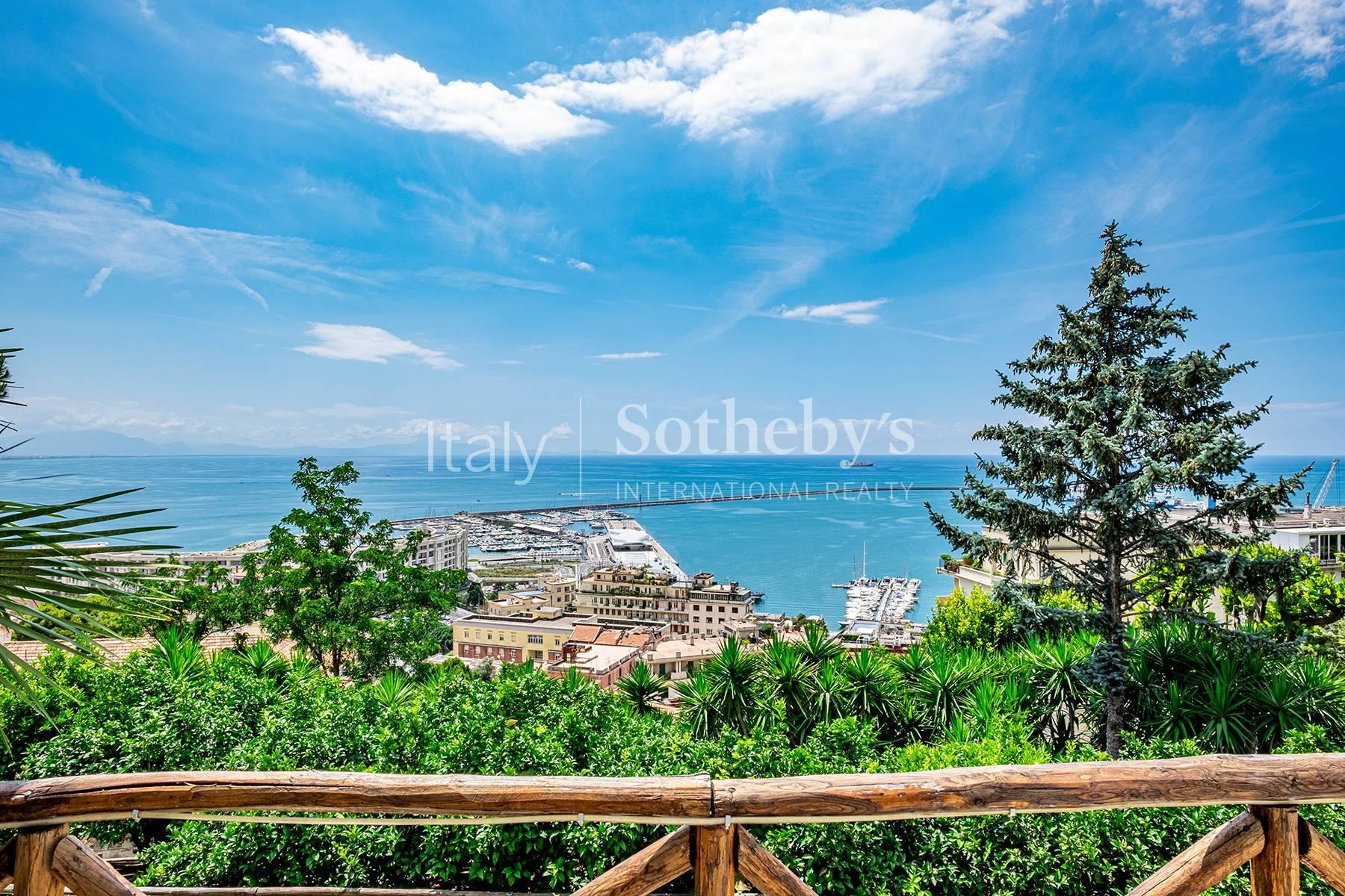 Exclusive villa with panoramic terraces and gardens close to Salerno and Vietri sul Mare - 12