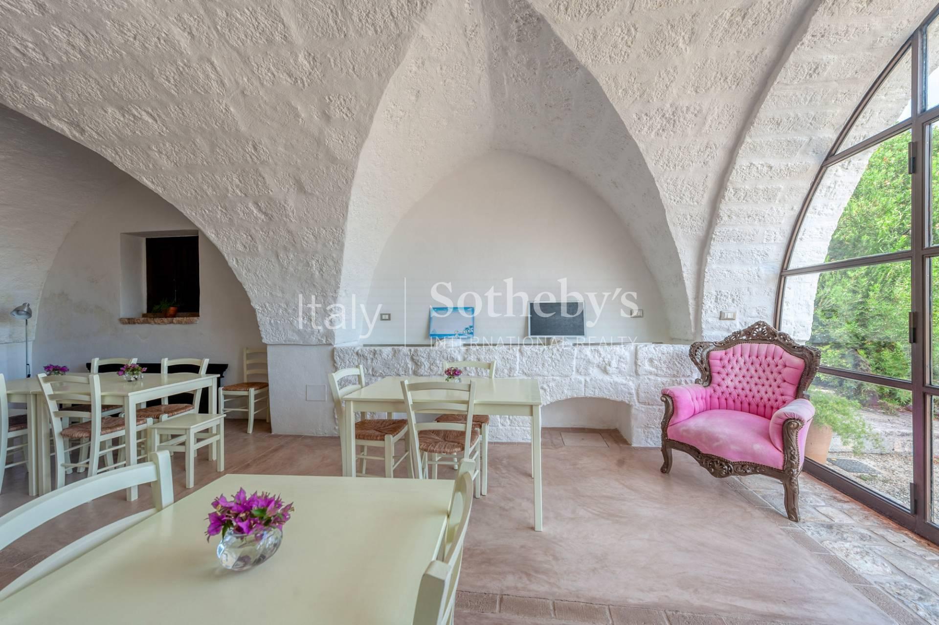Ancient renovated farmhouse in the countryside of Ostuni - 25