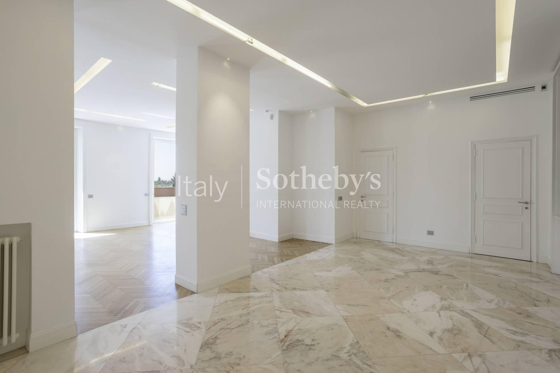 Luxurious apartment in exclusive Rome neighborhood - 32