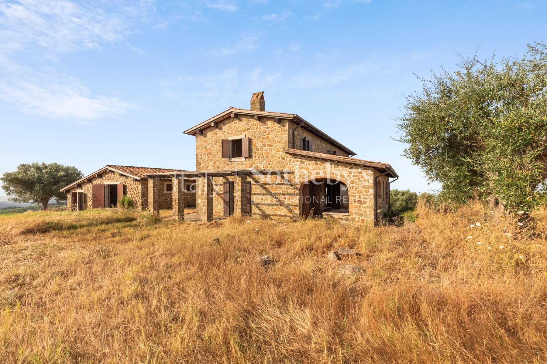 Panoramic stone farmhouse with  olive groves and sea views - 12