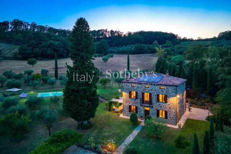 Luxury Real Estate, Homes for sale Italy Sotheby’s International realty
