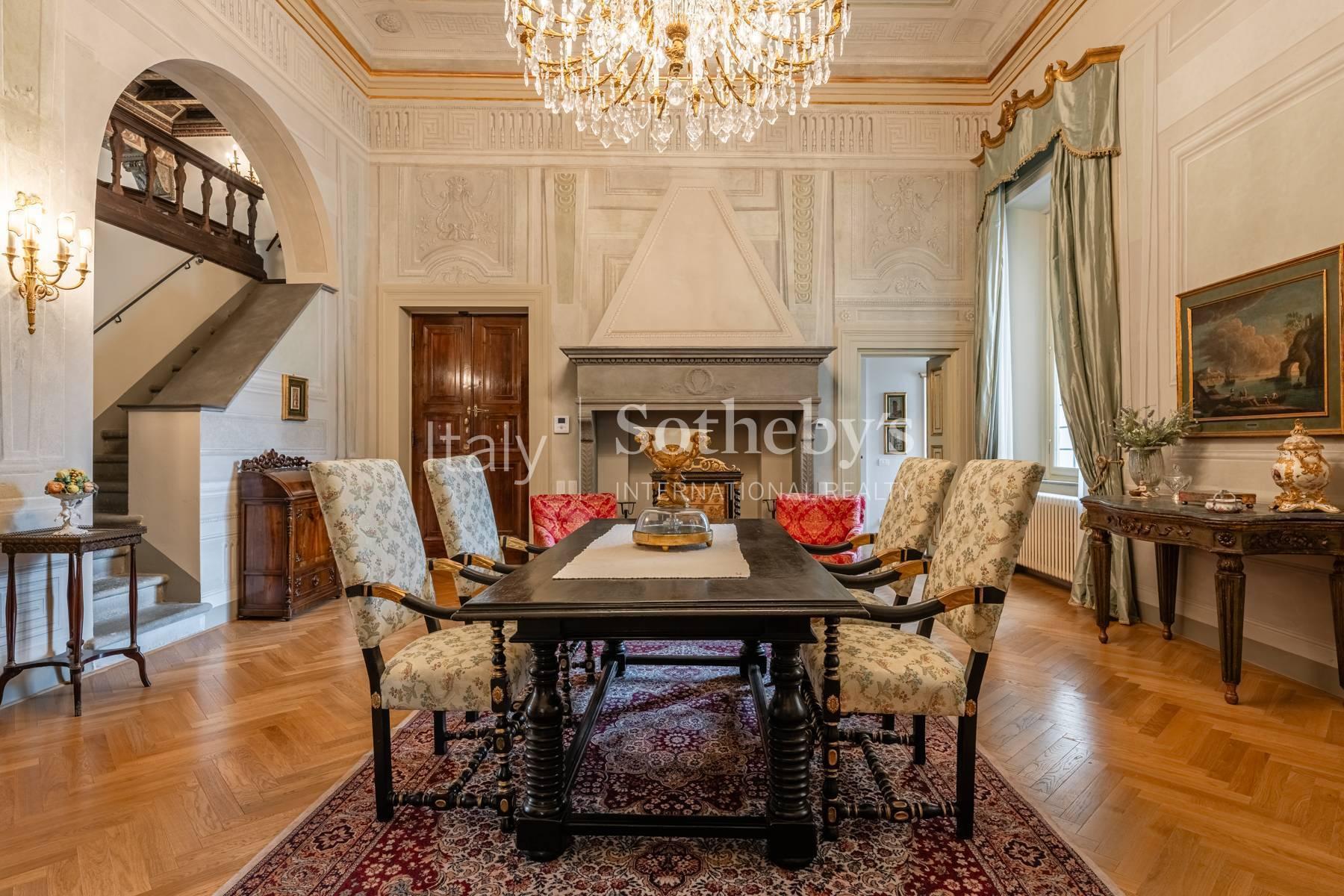 Finely restored apartment near Piazza Anfiteatro in Lucca - 11