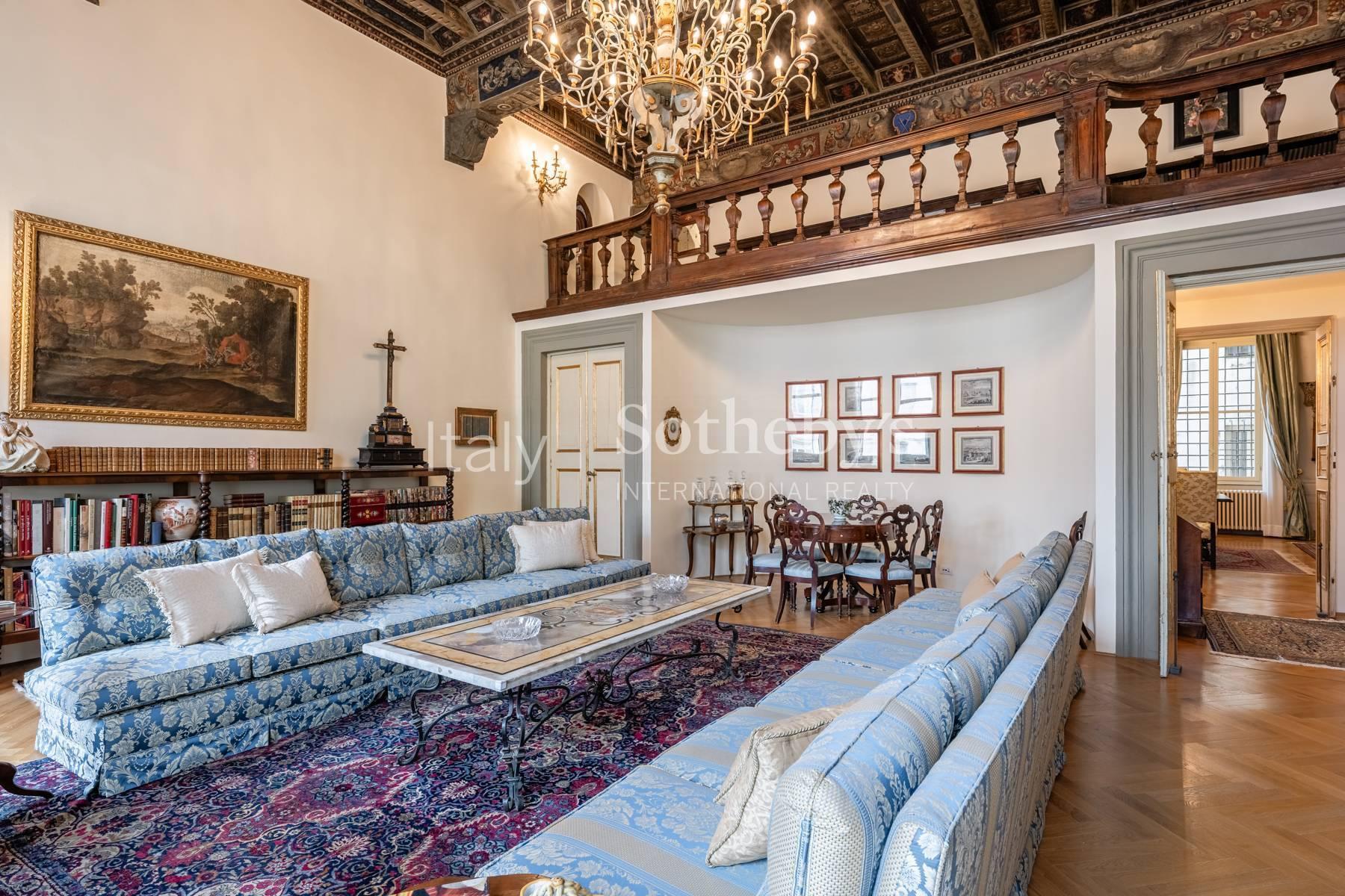 Finely restored apartment near Piazza Anfiteatro in Lucca - 3