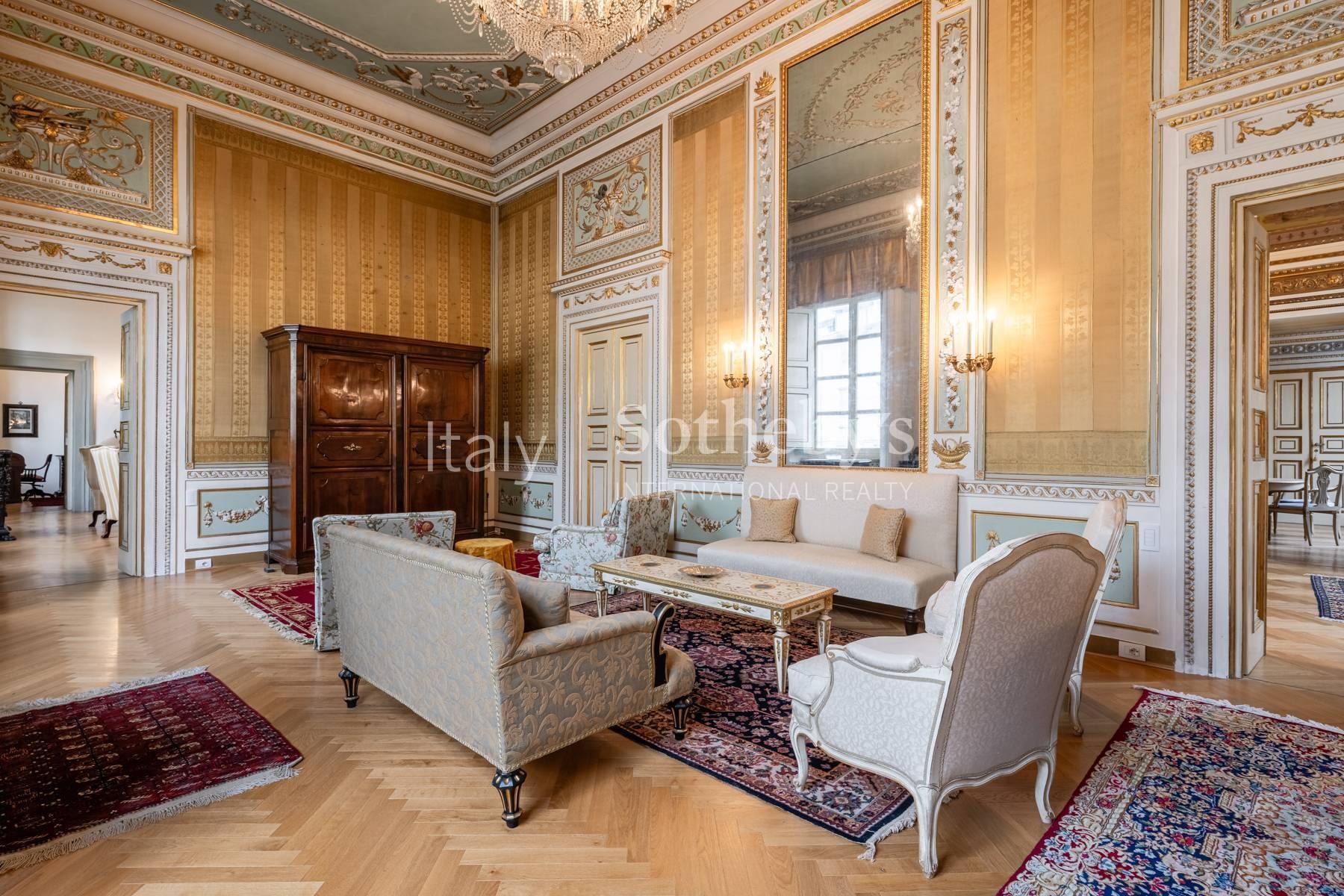Finely restored apartment near Piazza Anfiteatro in Lucca - 18