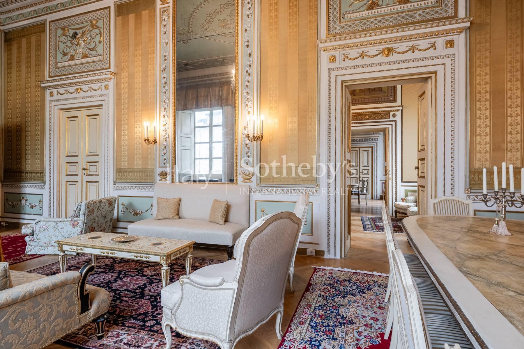 Finely restored apartment near Piazza Anfiteatro in Lucca - 20