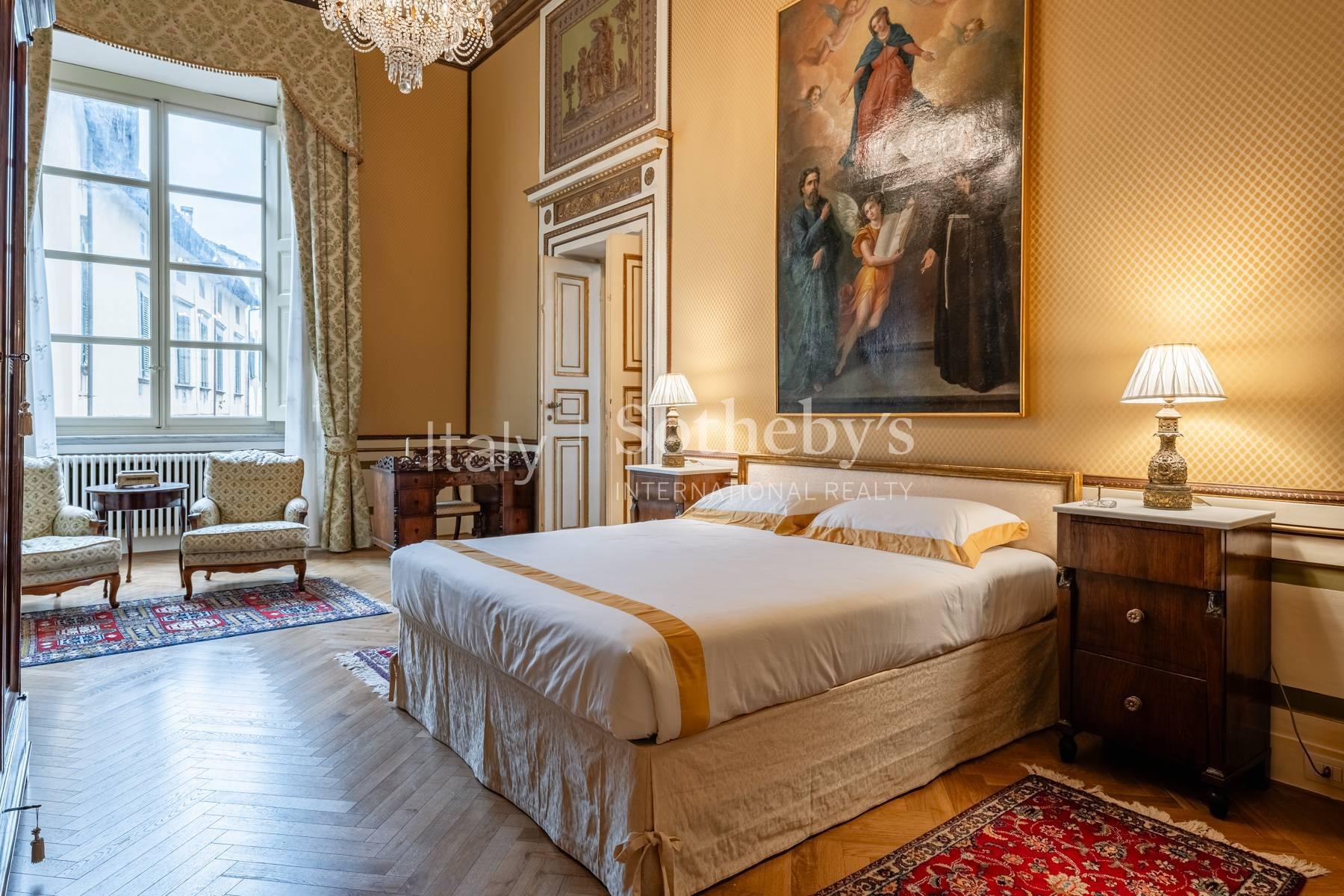 Finely restored apartment near Piazza Anfiteatro in Lucca - 28
