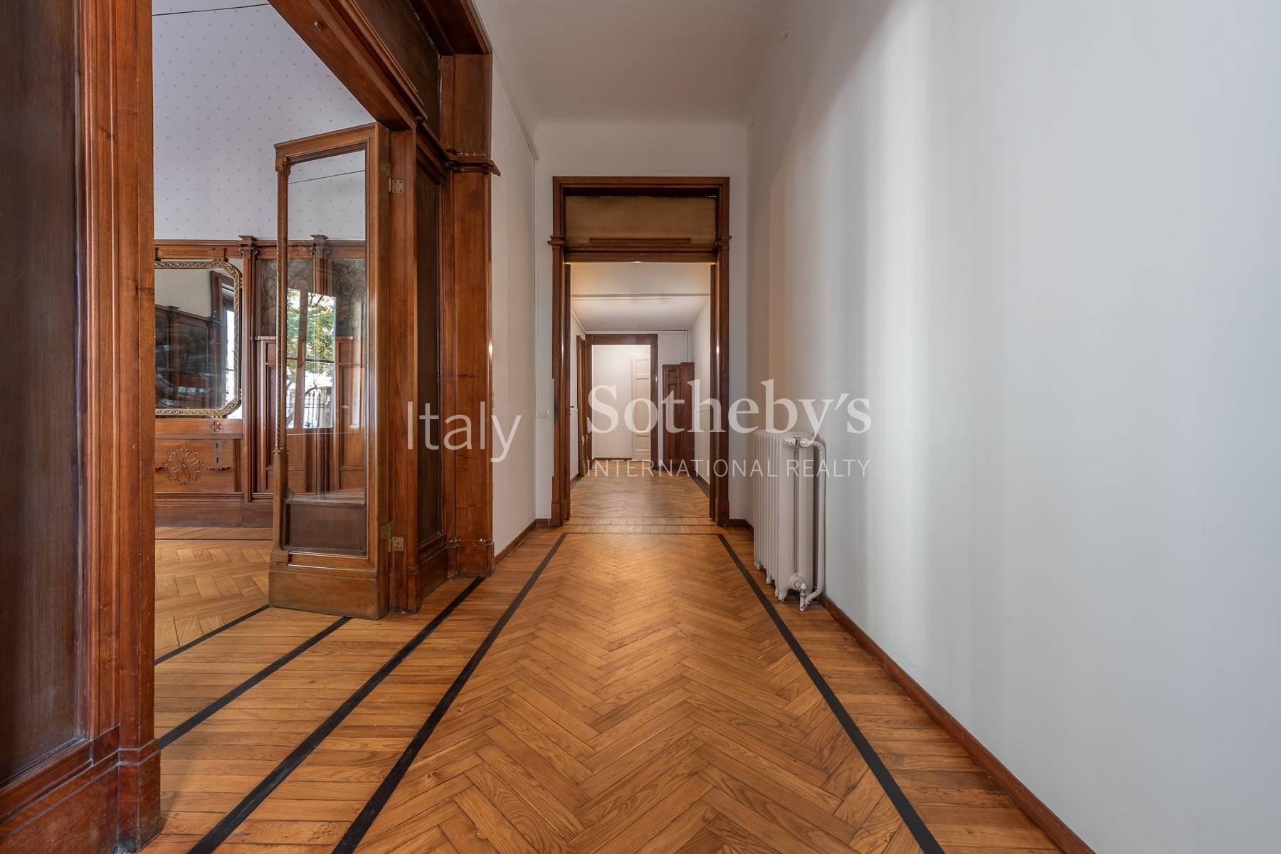 Timeless property in the heart of Milano - 8