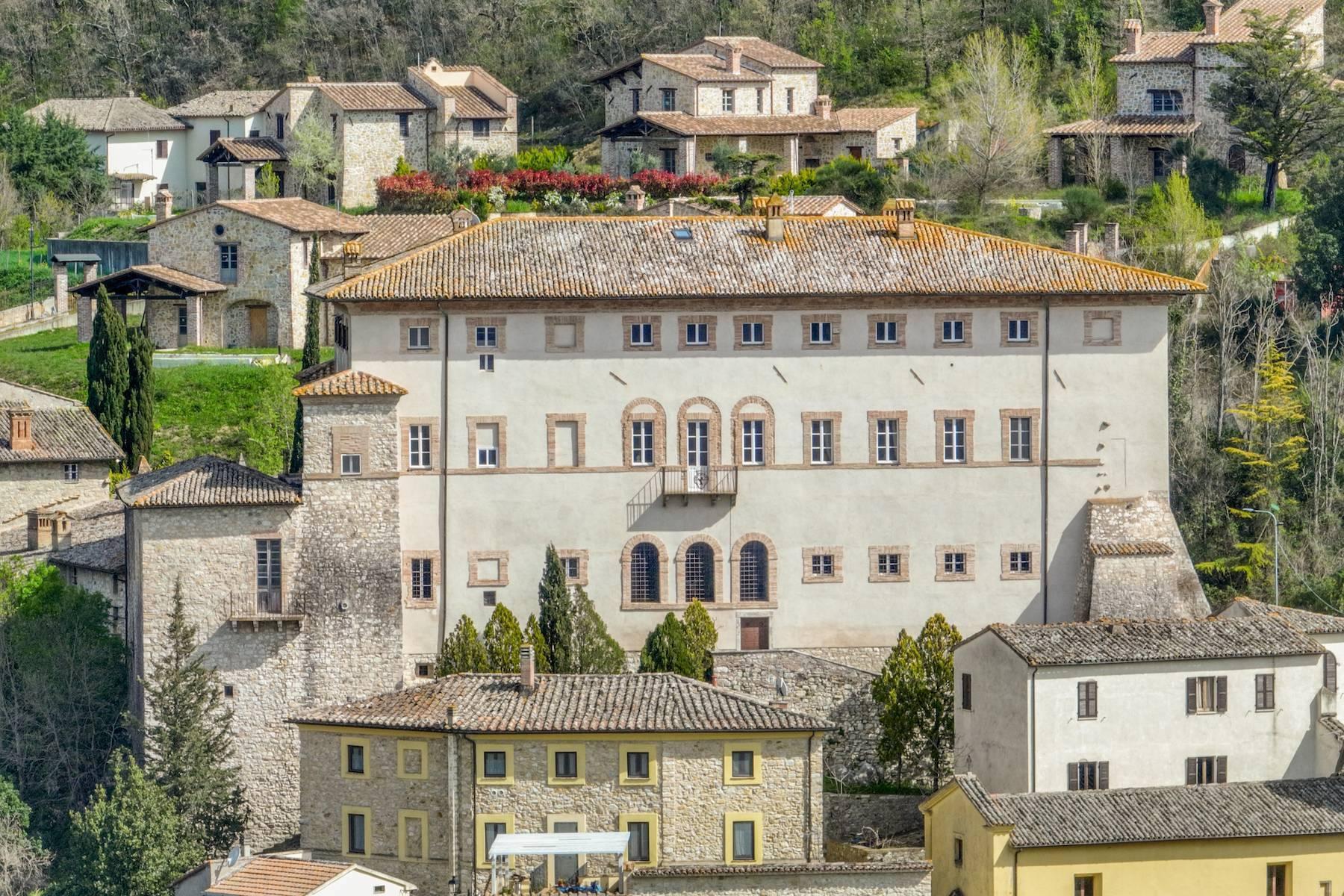 Sumptuous Baroque Estate close to Orvieto - 1
