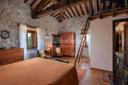 Torri medievali ristrutturate con piscina, in vendita, Todi | Sotheby’s Realty Italy - 22