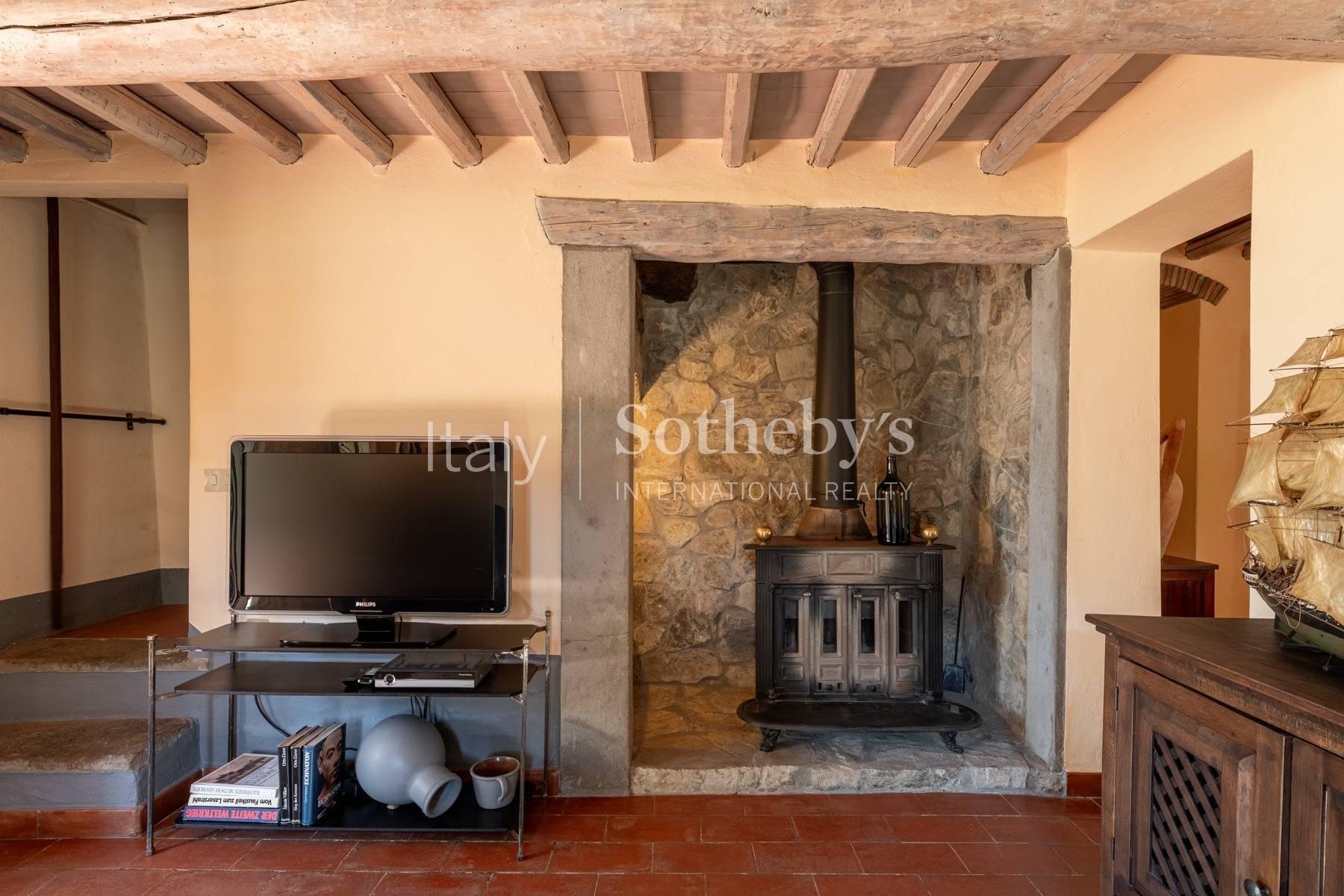 One-of-a-kind  cottage on the hills between Lucca and Pistoia - 8