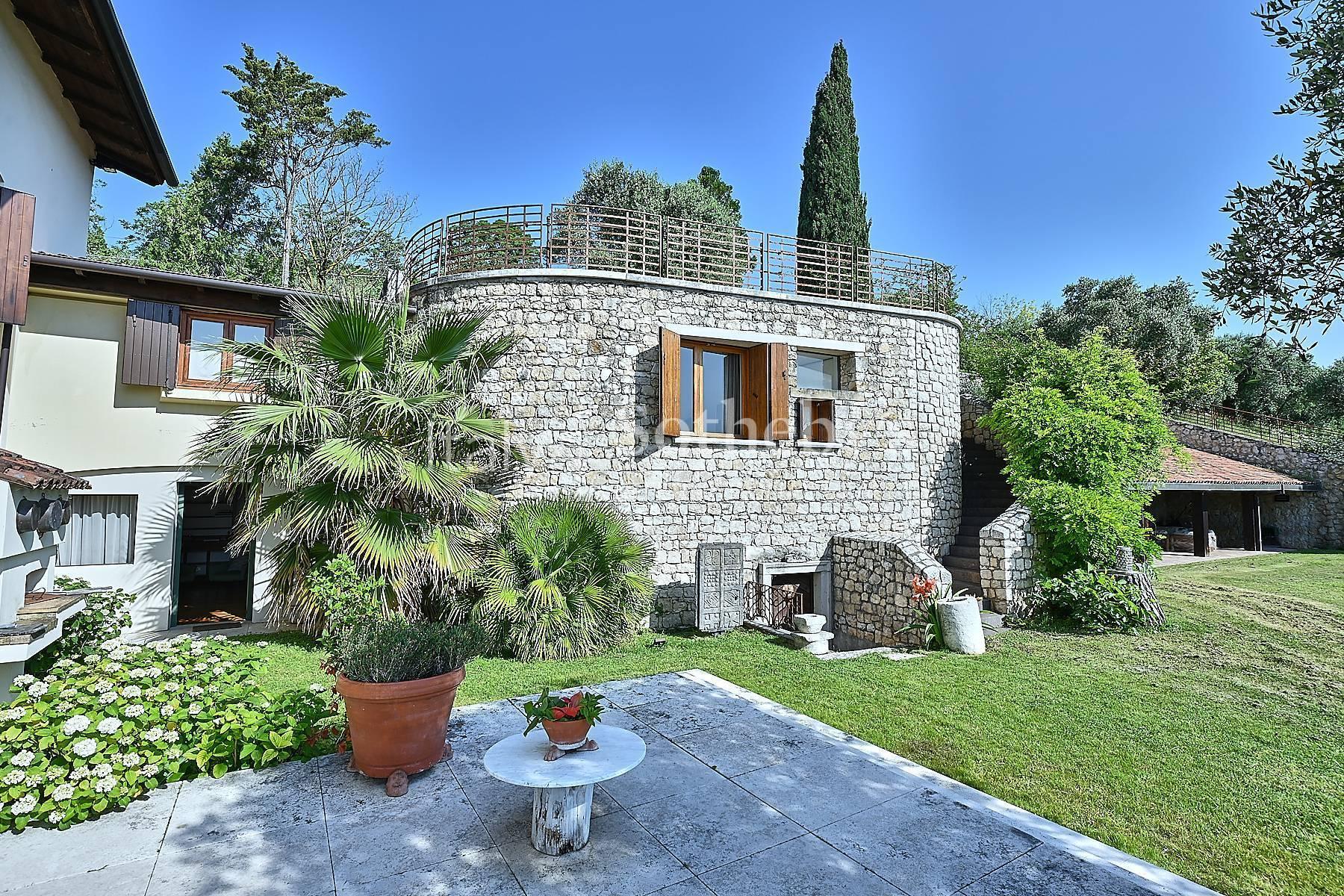 15th century frescoed villa with magnificent panoramic view over the city - 21