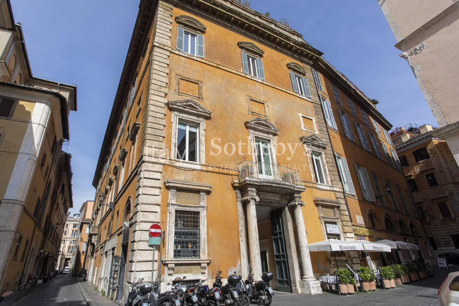 Office in XVII century building close to Piazza Venezia - 11