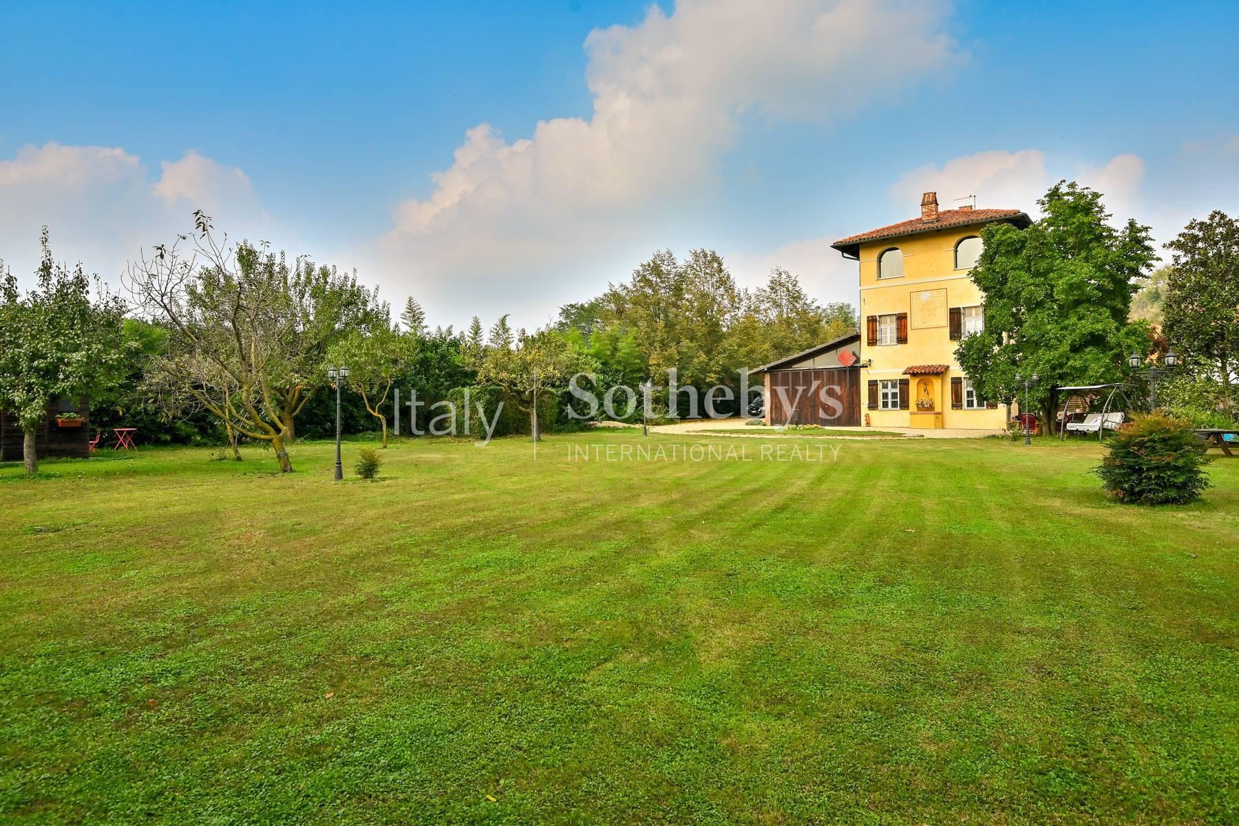 Semi-detached villa with private garden - 5