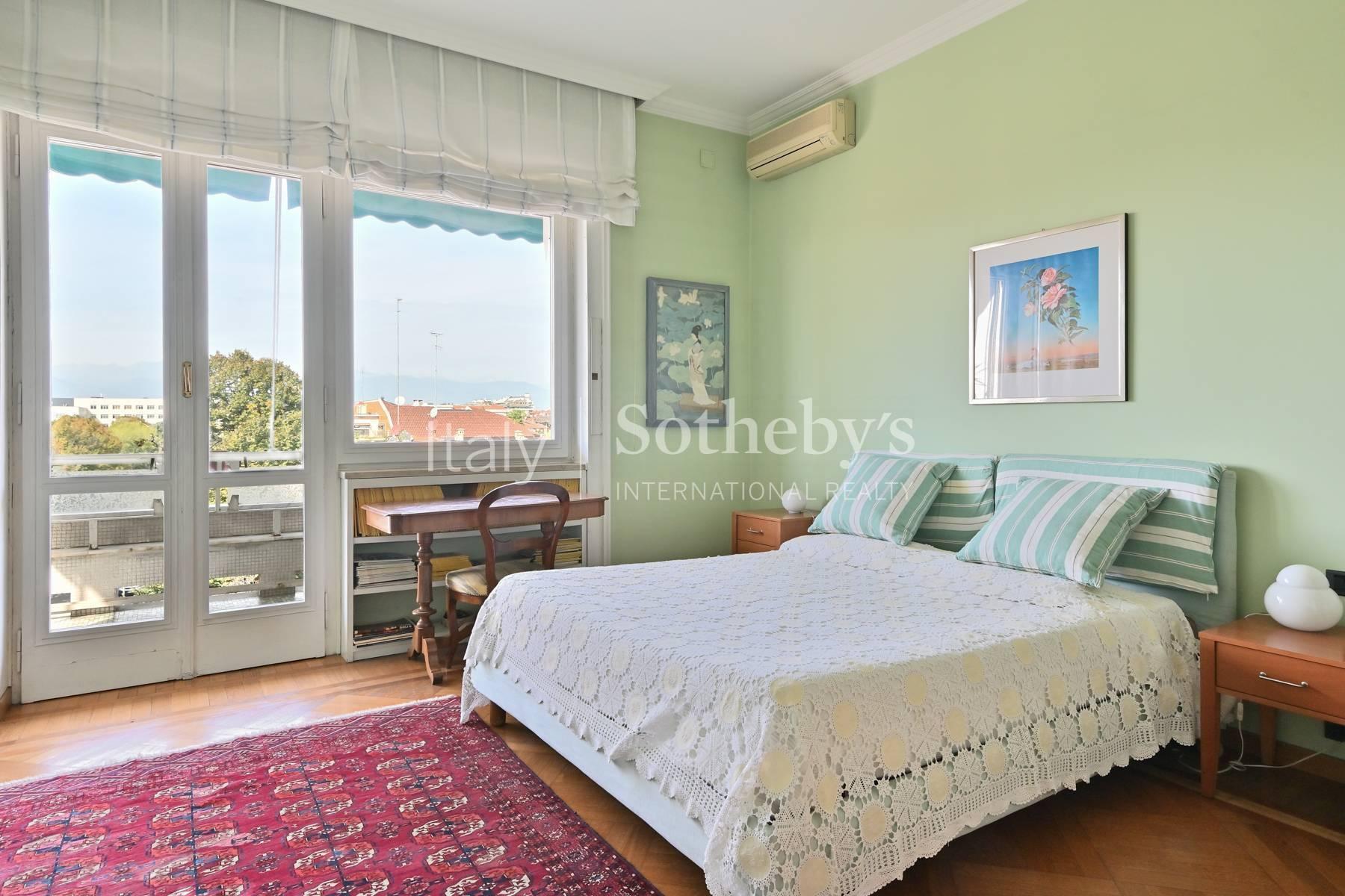 Bright apartment in Crocetta with panoramic views - 8