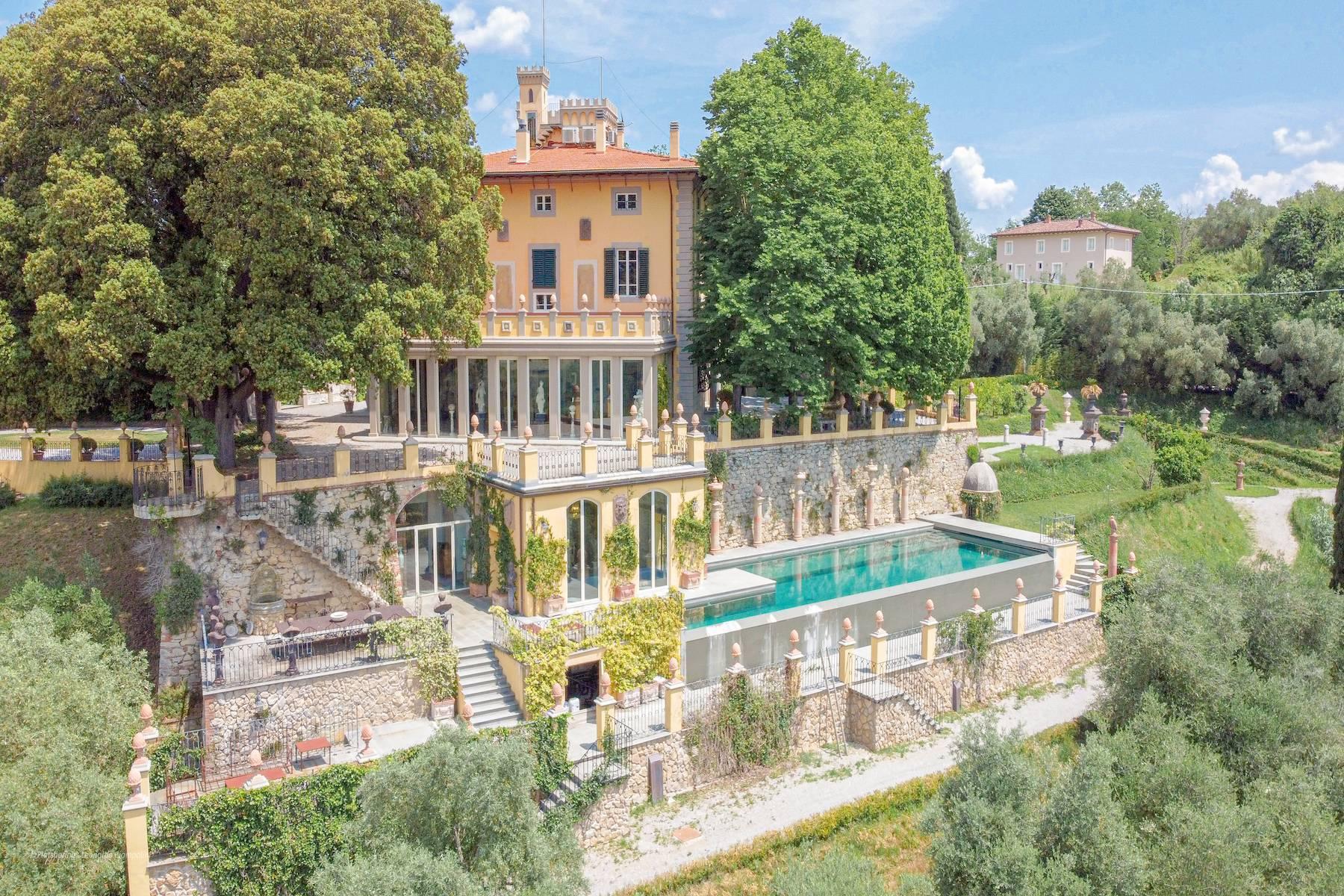 Charming Villa in the Tuscan countryside - 1