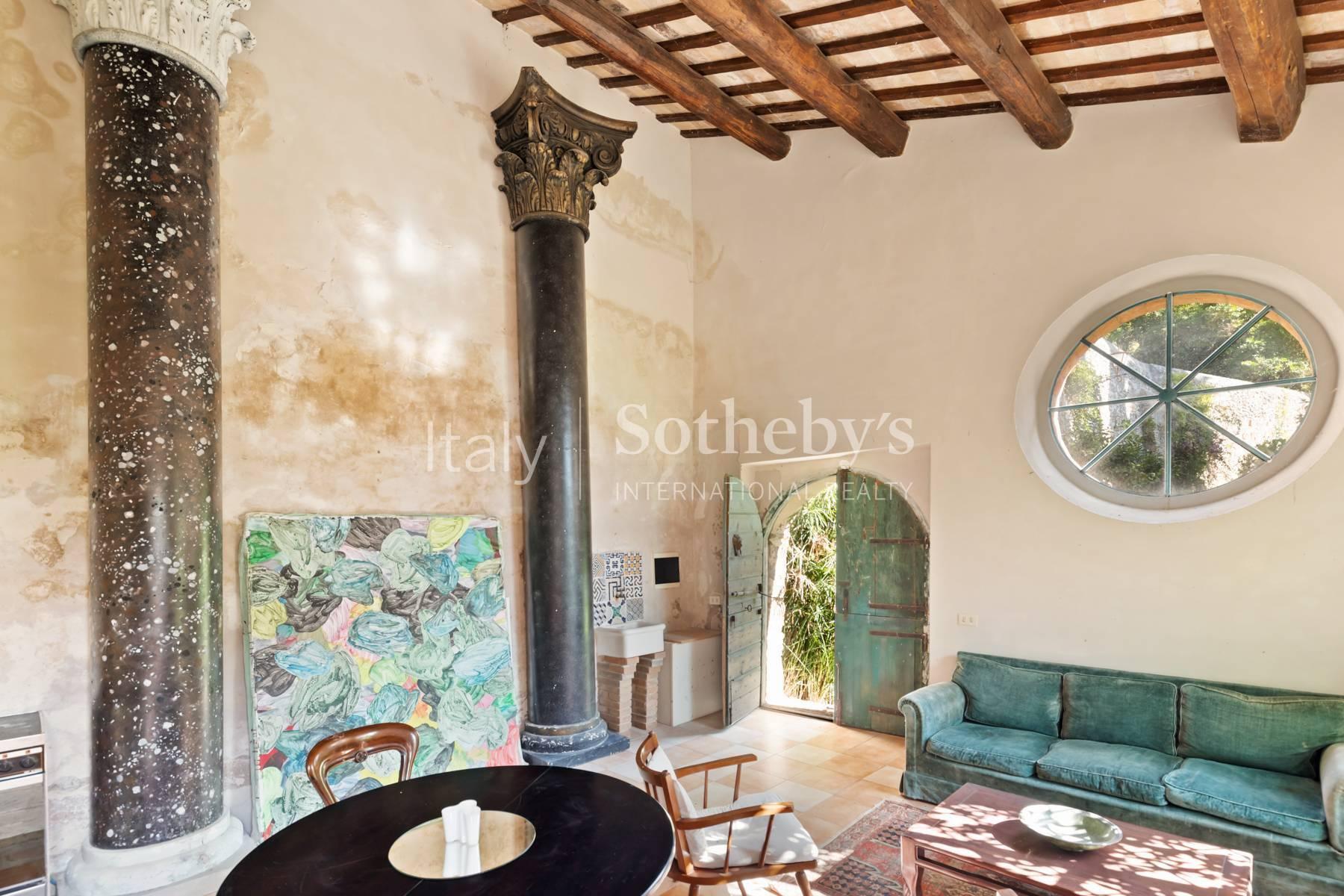 Historic mansion with Secret Garden nestled in a Borgo near Rome - 5