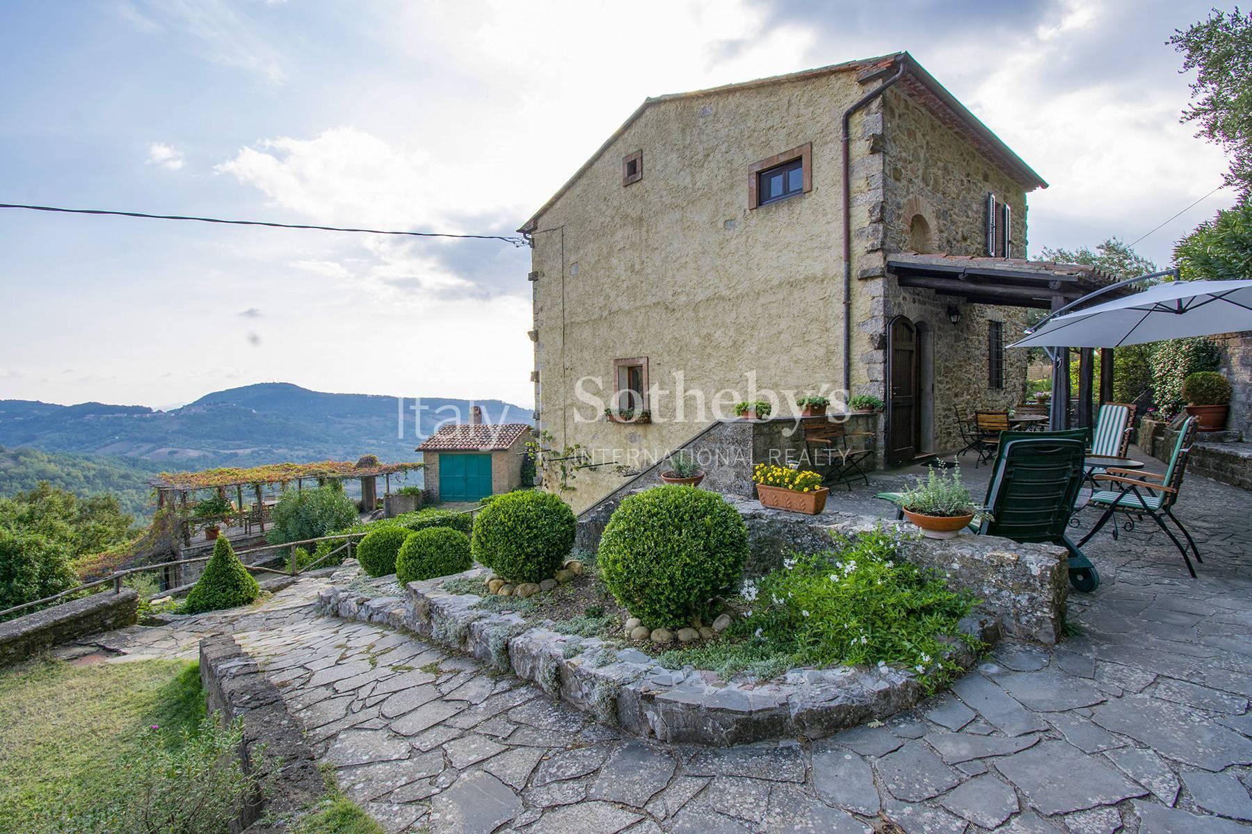 Typical Tuscan country house - 2