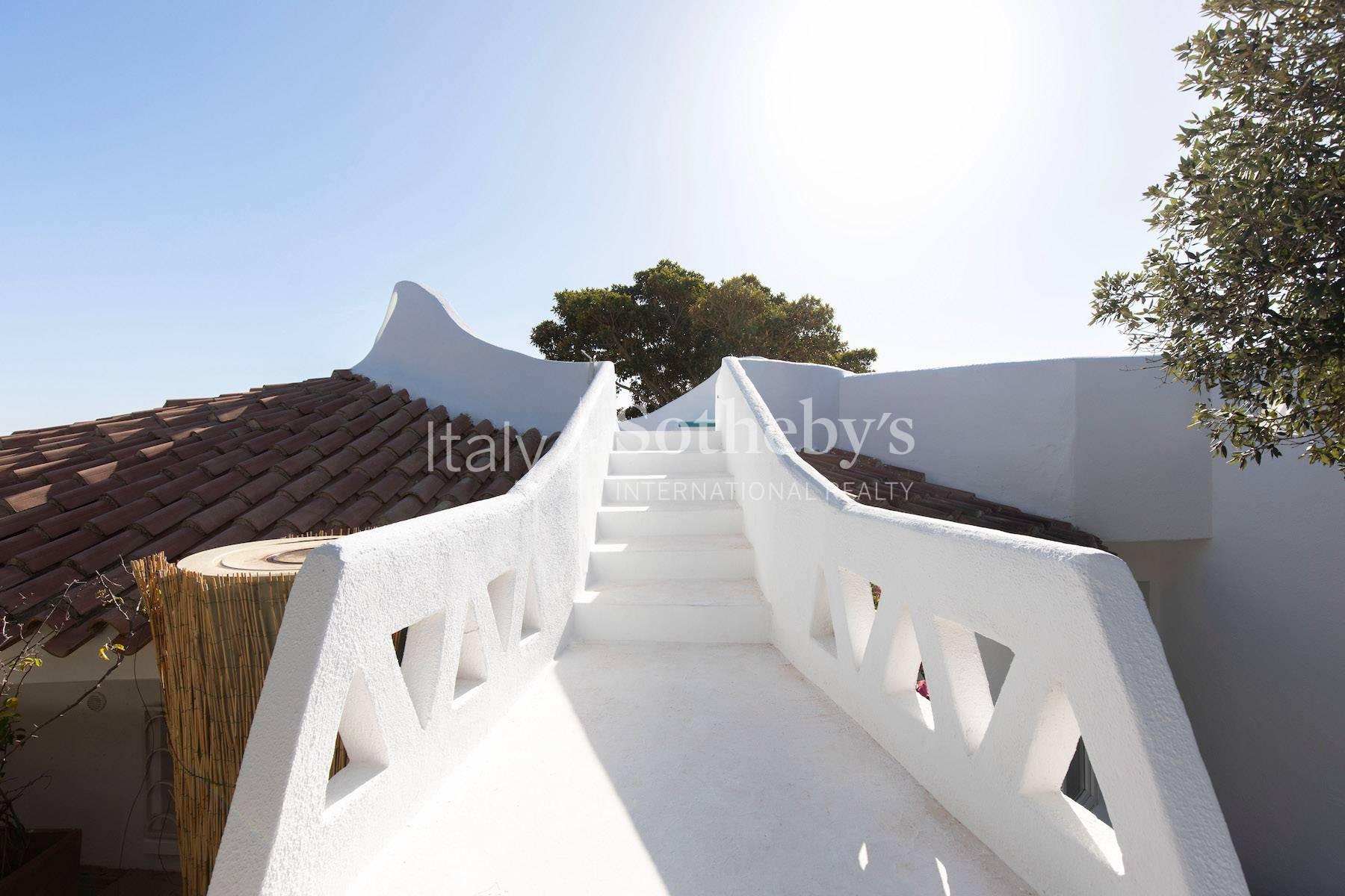 Hilltop villa in the elegant coastal town of Porto Rafael - 22