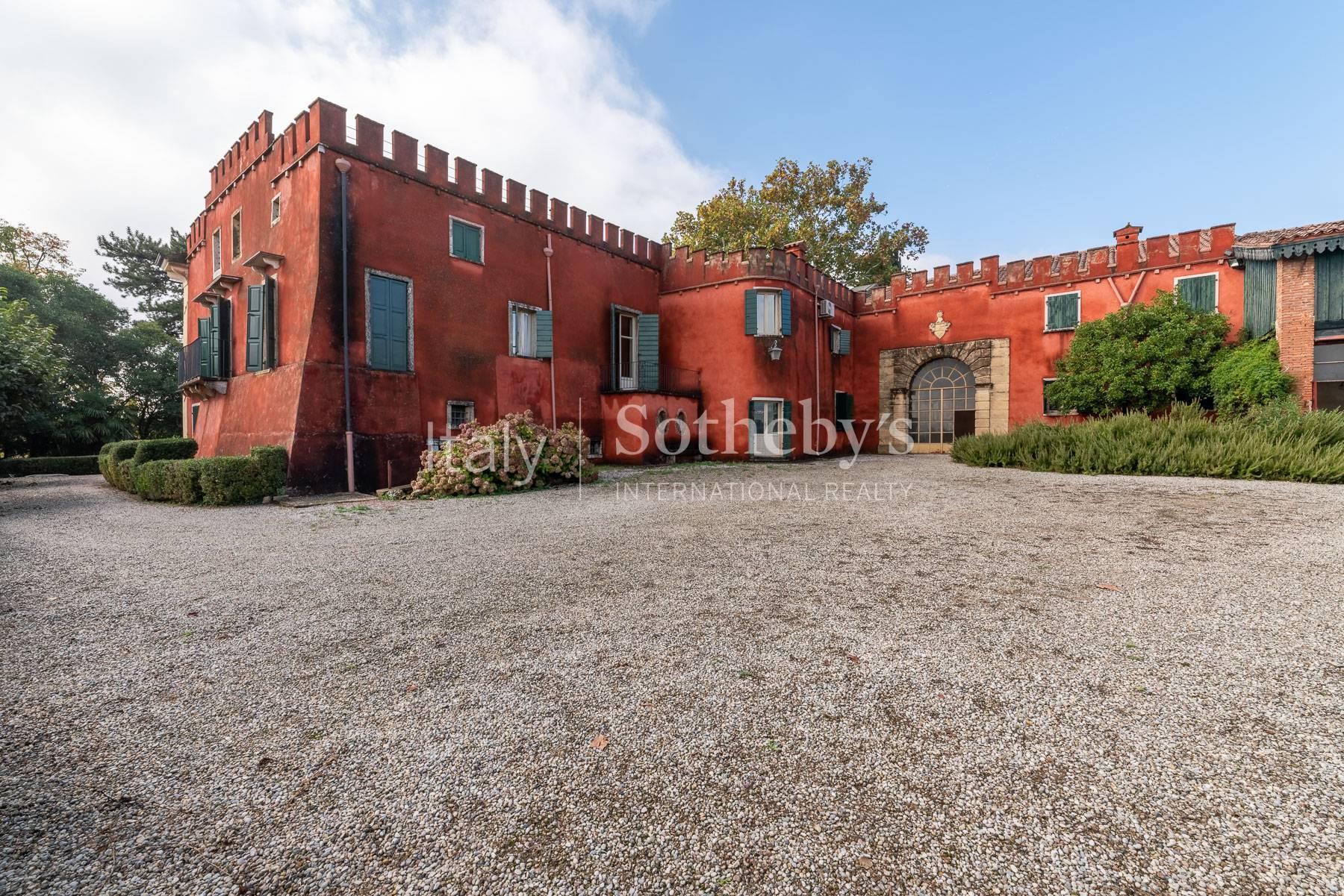 Charming Venetian Villa with vineyard in the heart of the classic Valpolicella - 13