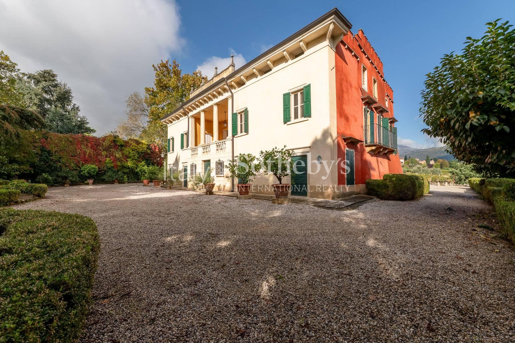 Charming Venetian Villa with vineyard in the heart of the classic Valpolicella - 12