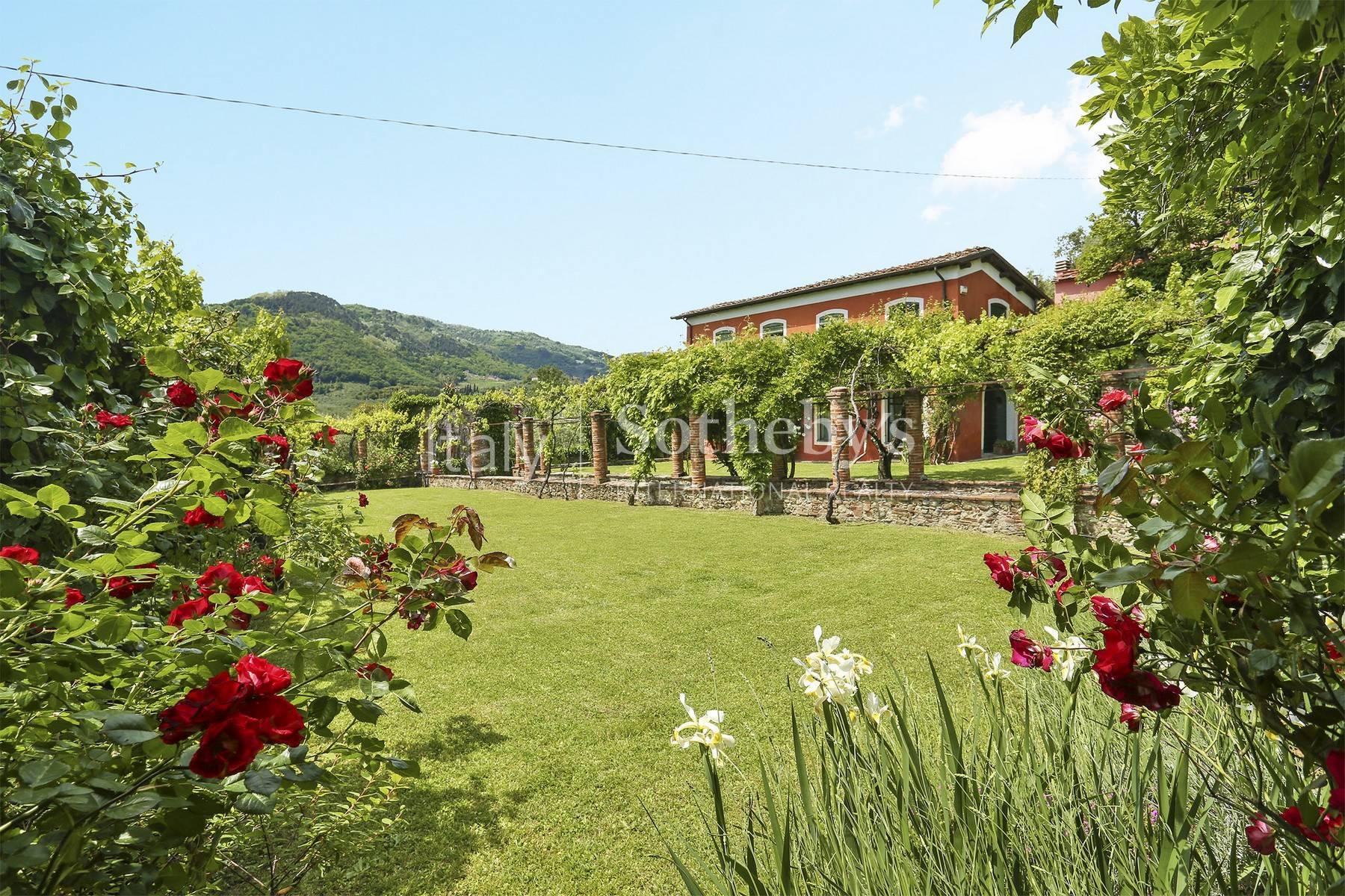 Wunderschöne Villa mit Pool auf dem Land von Lucca - 5