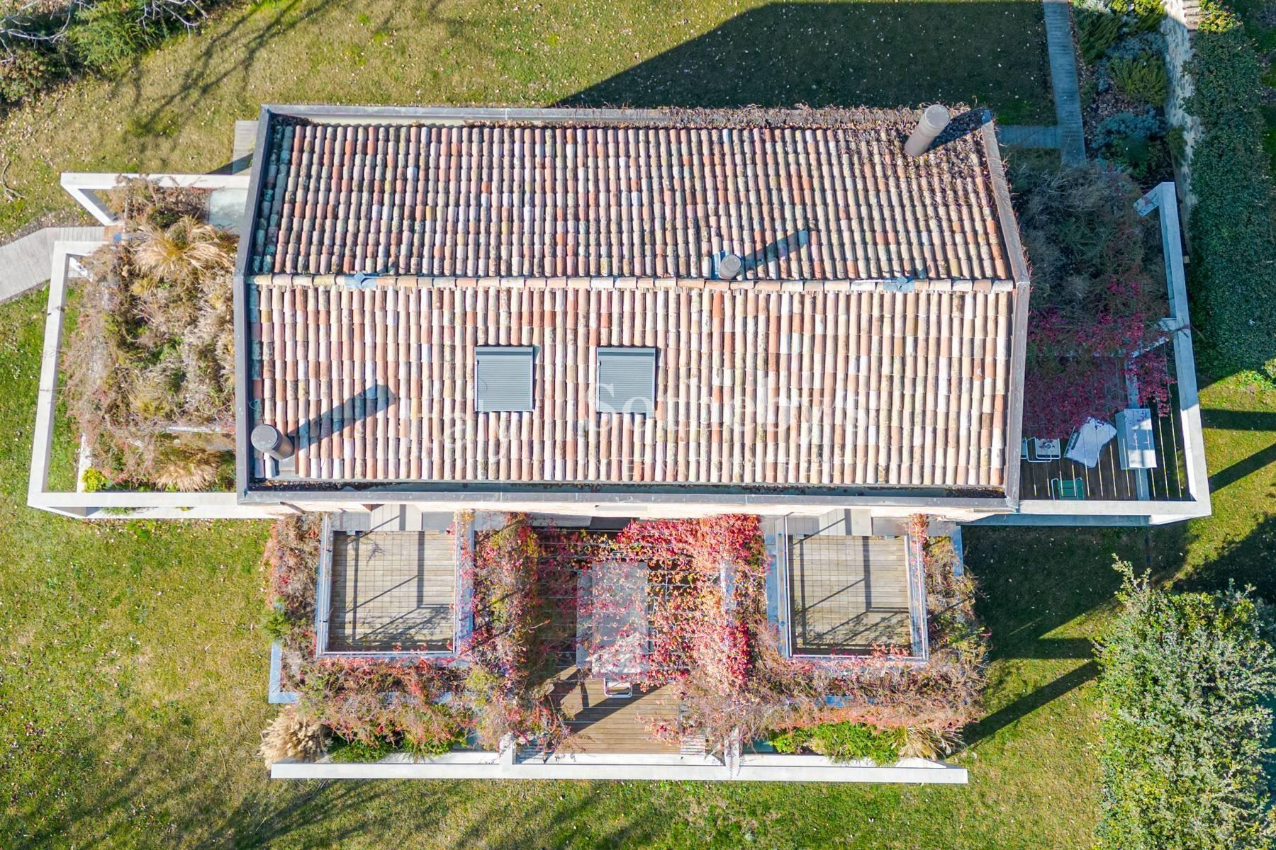 Eleganza e Sostenibilità: Villa di Design sulle colline di Parma - 19