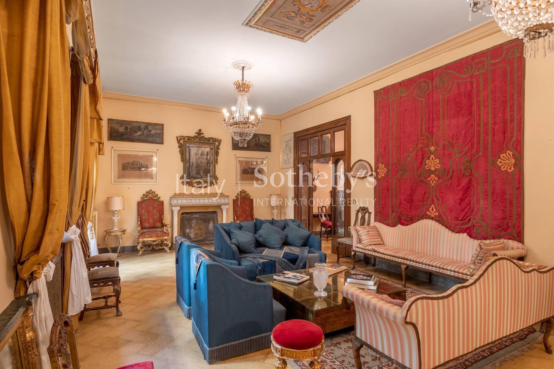 Historic Villa with  Garden  in the center of Palermo - 7