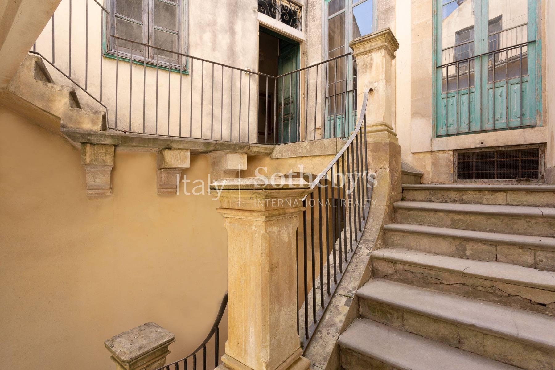 Historical buildings in Modica - 5