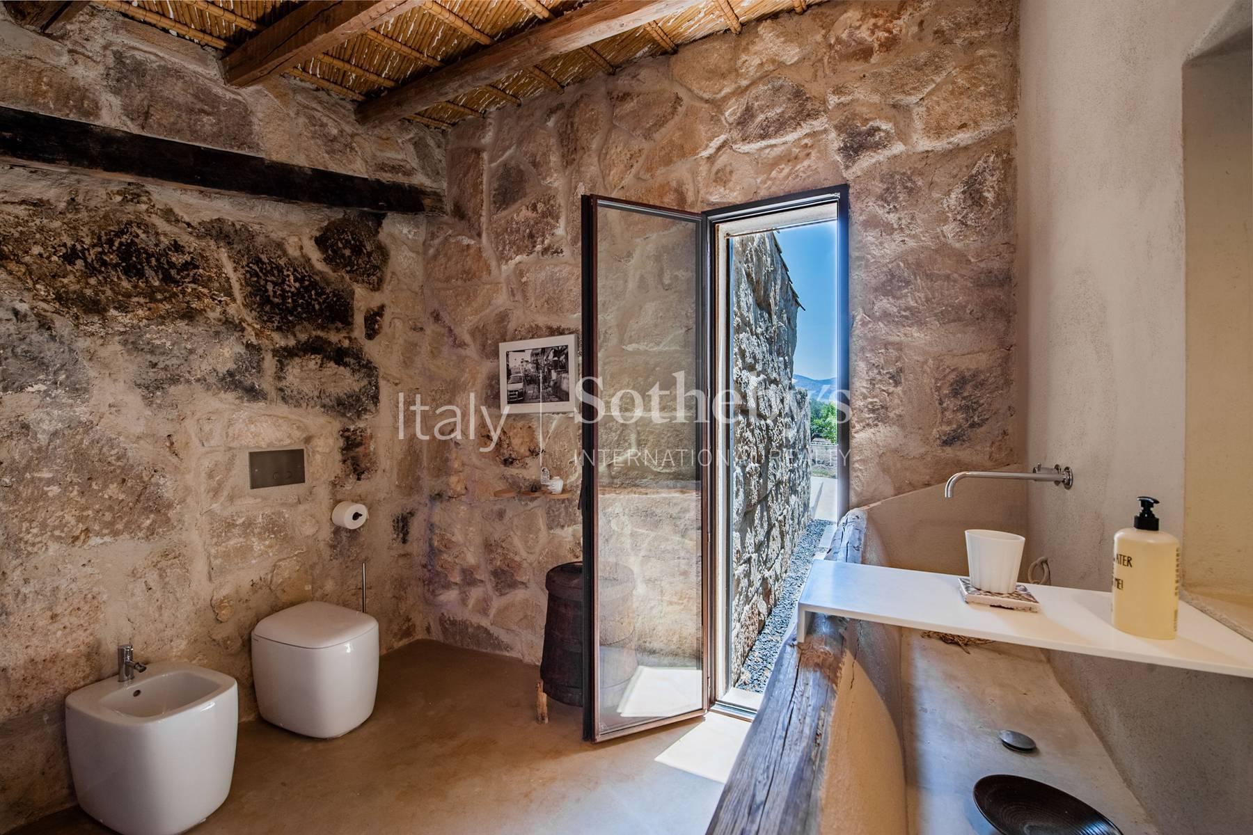 Antico casale con piscina, in vendita, Chiaramonte Gulfi | Sotheby’s Realty Italy - 26