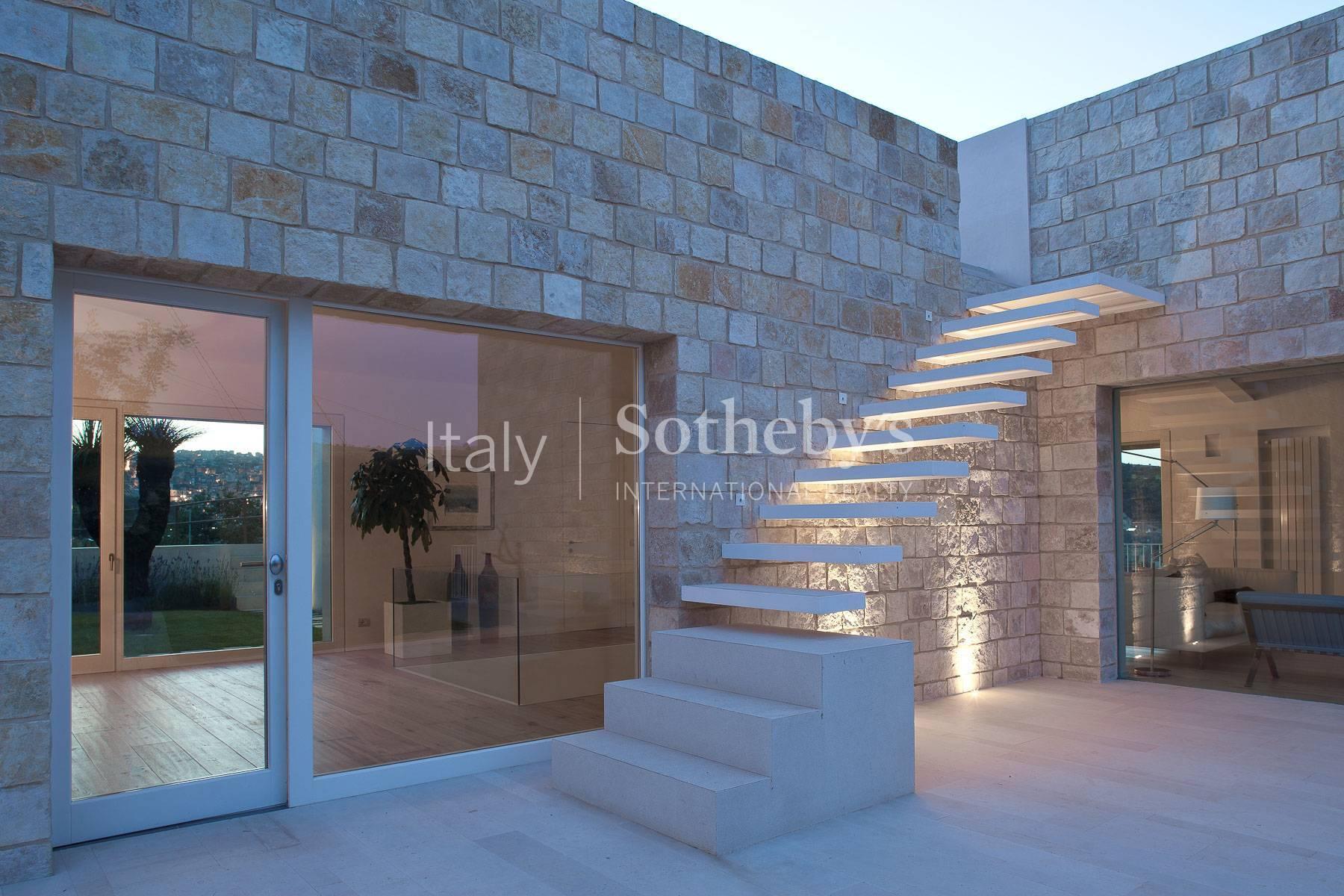 Luxury villa with panoramic view - 3