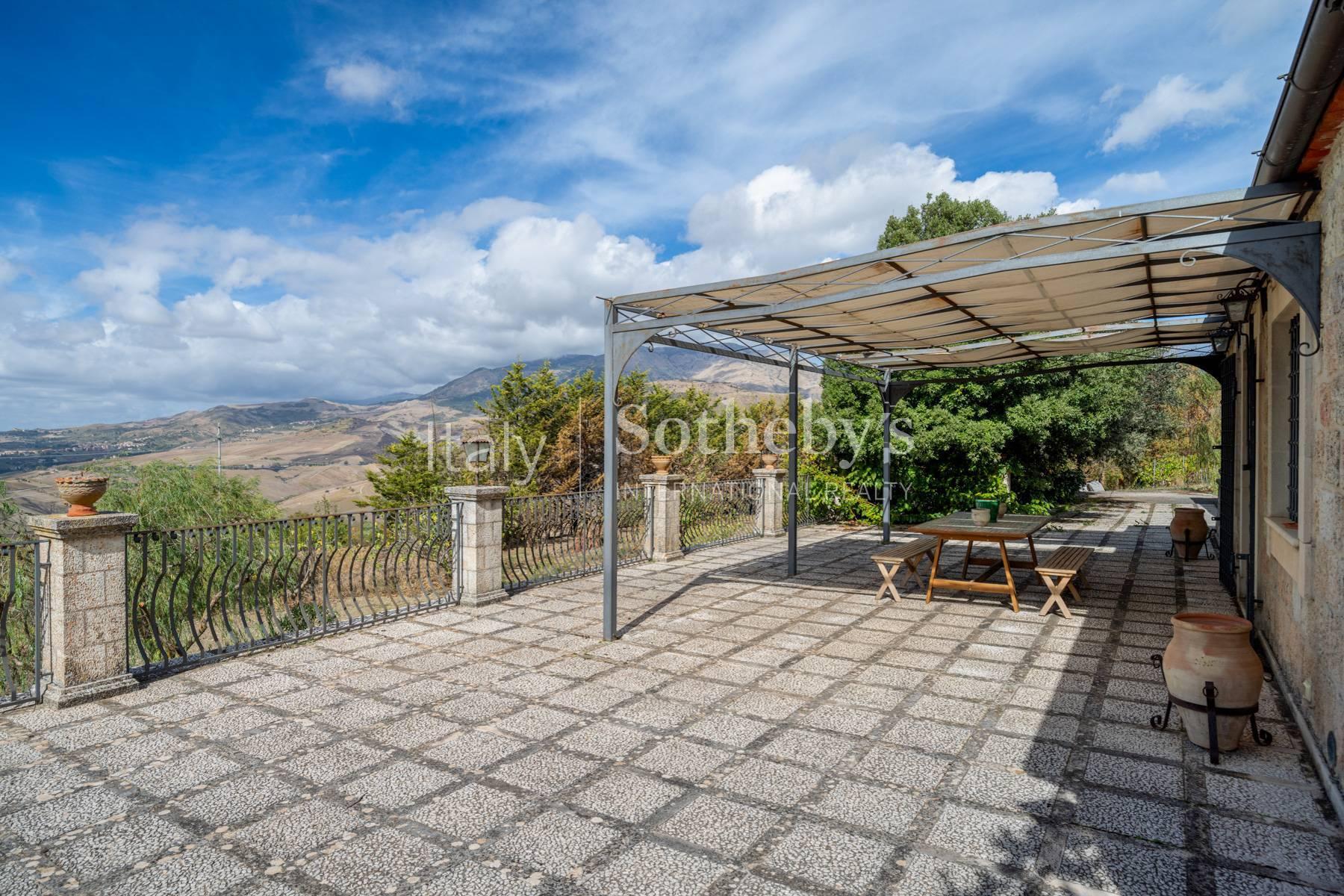 Sumptuous estate in the heart of the Madonie Park - 4