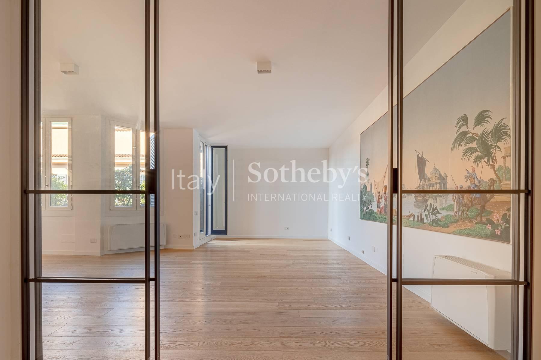 Penthouse in Brera 200 SQM renovated, terrace and double garage - 7