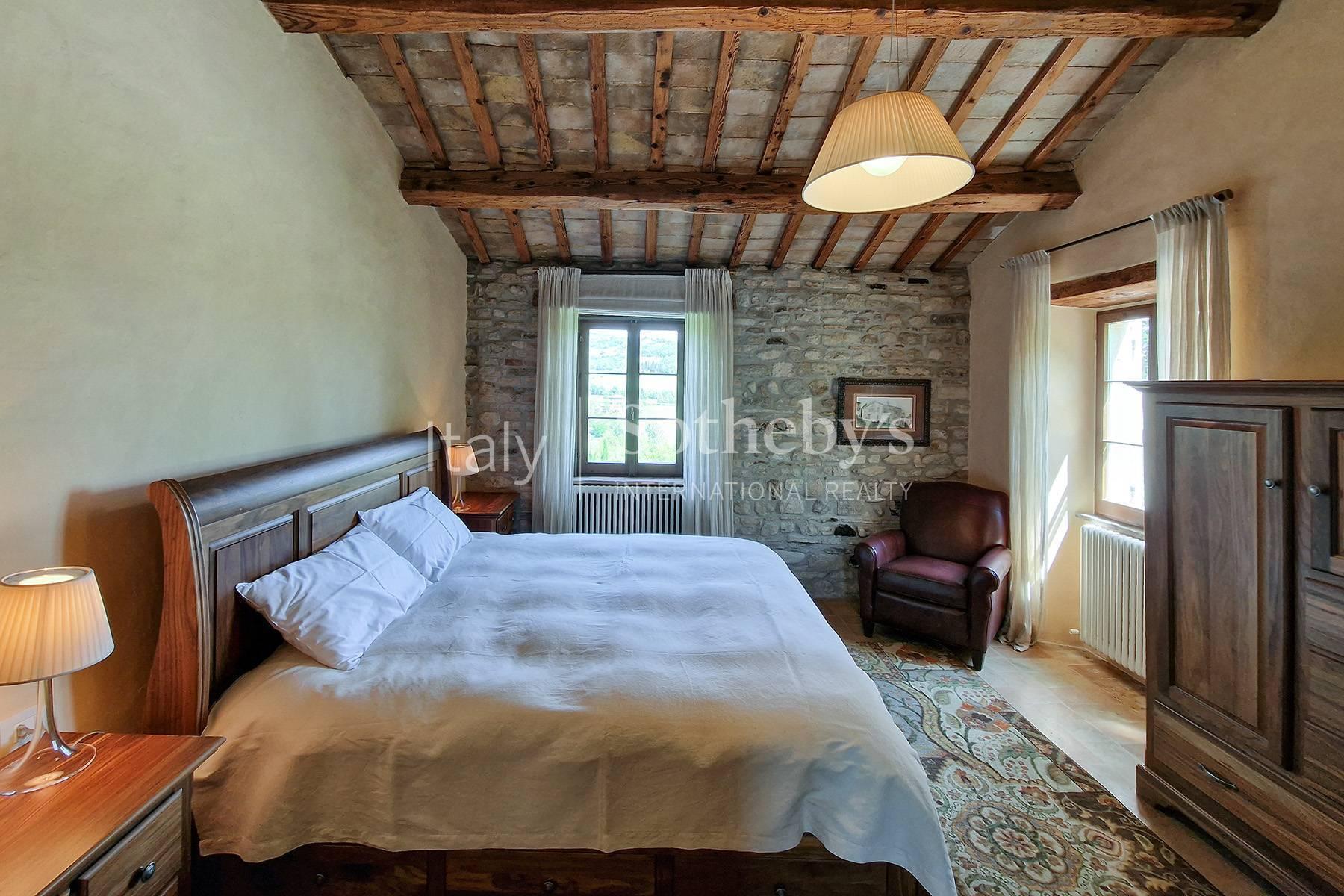 ​​Stunning stone farmhouses in rural period architecture - 9