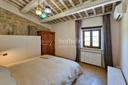 Splendidi casali in pietra con architettura rurale d'epoca, in vendita, Pergola | Sotheby’s Realty Italy - 16