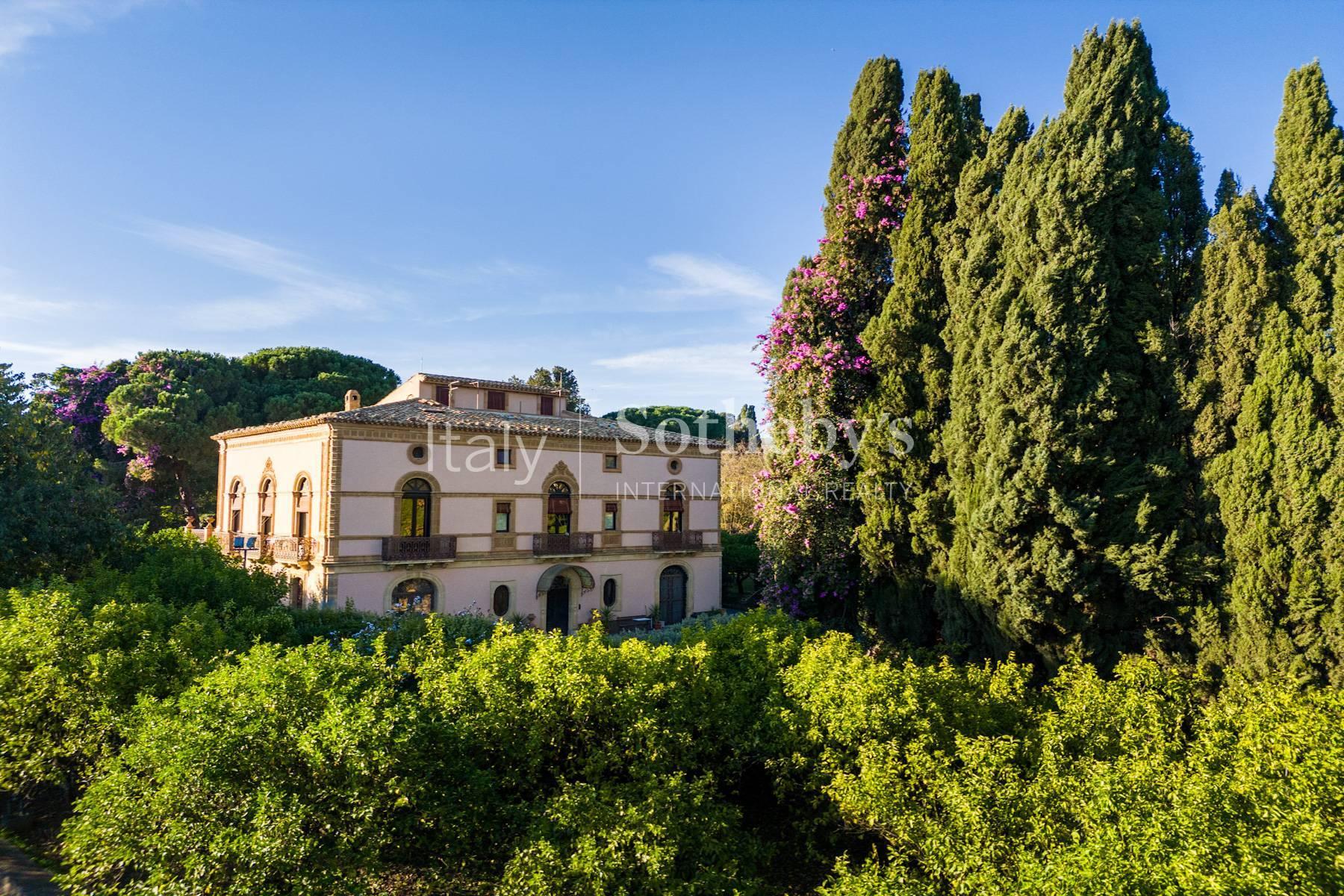 Elegant aristocratic villa in the heart of Sicily - 3