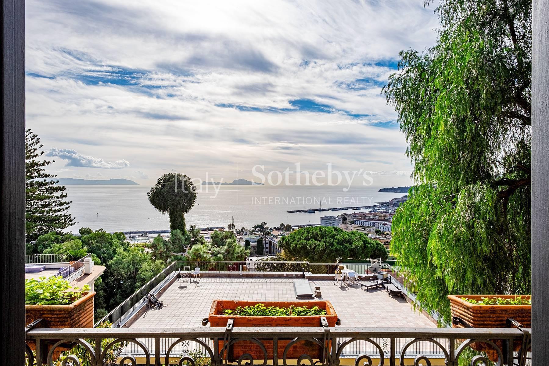 Villa liberty panoramica immersa nel verde, in vendita, Napoli | Sotheby’s Realty Italy - 17