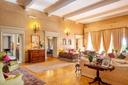Villa liberty panoramica immersa nel verde, in vendita, Napoli | Sotheby’s Realty Italy - 5