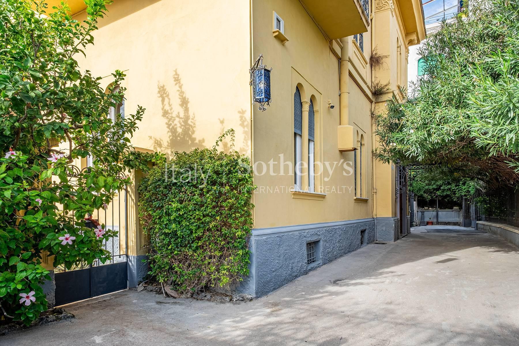 Villa liberty panoramica immersa nel verde, in vendita, Napoli | Sotheby’s Realty Italy - 37