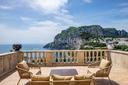 Villa neoclassica con panorama mozzafiato, in vendita, Capri | Sotheby’s Realty Italy - 25