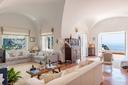 Elegante dimora con panorama mozzafiato, in vendita, Capri | Sotheby’s Realty Italy - 15