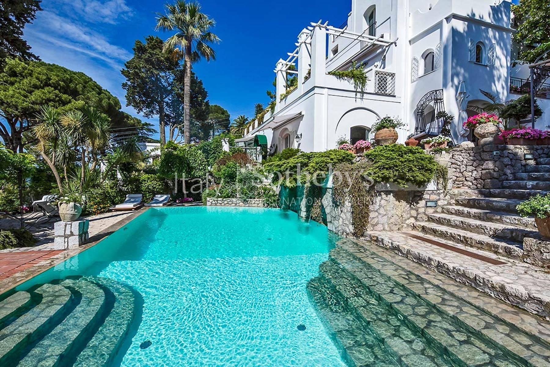 Splendida residenza di fine ottocento nell'incantevole Capri - 2